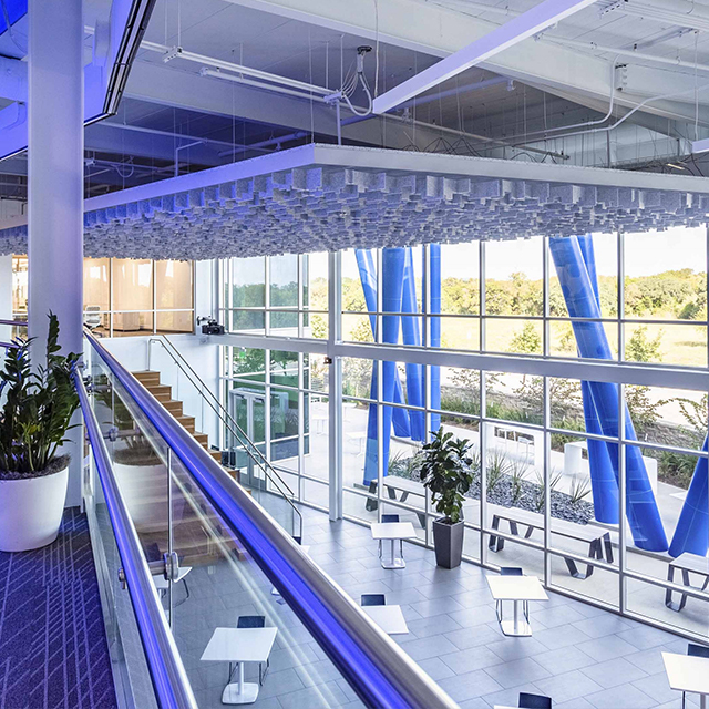 Paneles acústicos del horizonte de la ciudad